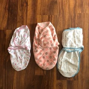 3 swaddling blankets
